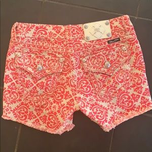 Miss Me shorts -excellent condition